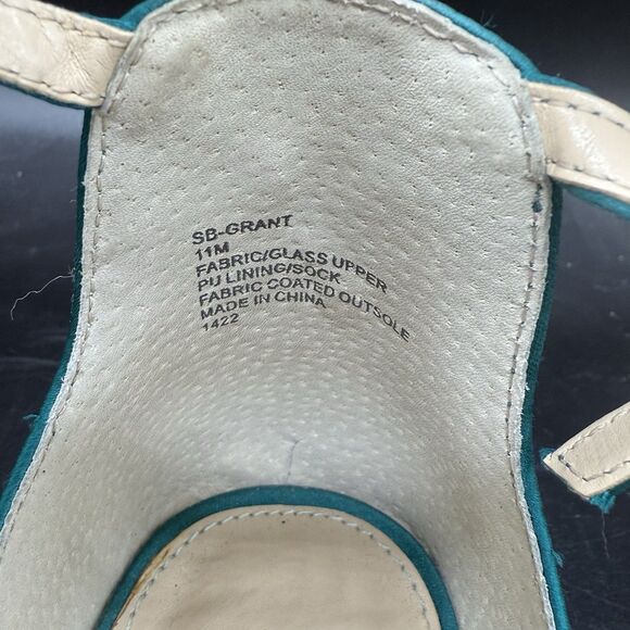 Betsey Johnson Womens Size 11M Grant Green Ankle Strap Heels Jewelled - Picture 5 of 9